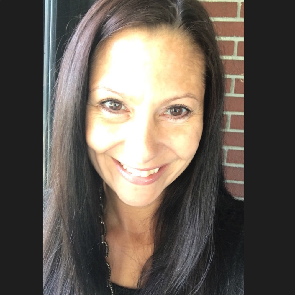 Meet your Posher, Christelle